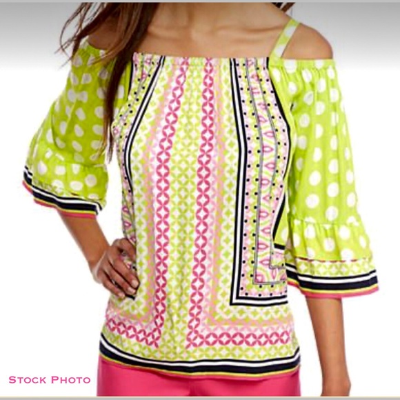 crown & ivy Tops - NWT Off-Shoulder Lime Pink Seaside Polka Dot Top (3X)
